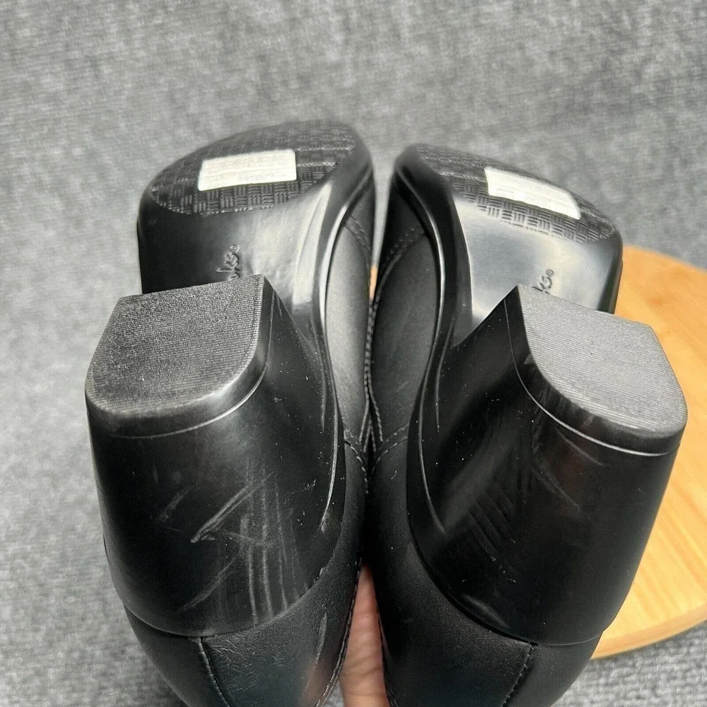 Clarks Emily Amelia Slip On Pumps Womens 10 Black Leather Stretch Comfort Shoes